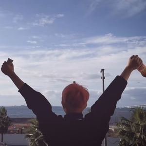 黑人群交广东女人
